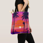 Strandszene mit lebhafter orangefarbener Tasche (Von Nahem)