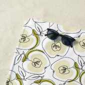 Strandtuch mit Apfel. (Beispiel)