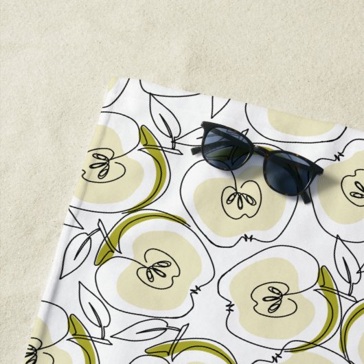 Strandtuch mit Apfel. (Beispiel)