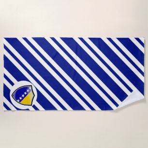 Strandtuch unter der bosnischen Flagge