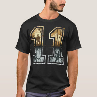 Strange Number 11 Goldsilber T-Shirt