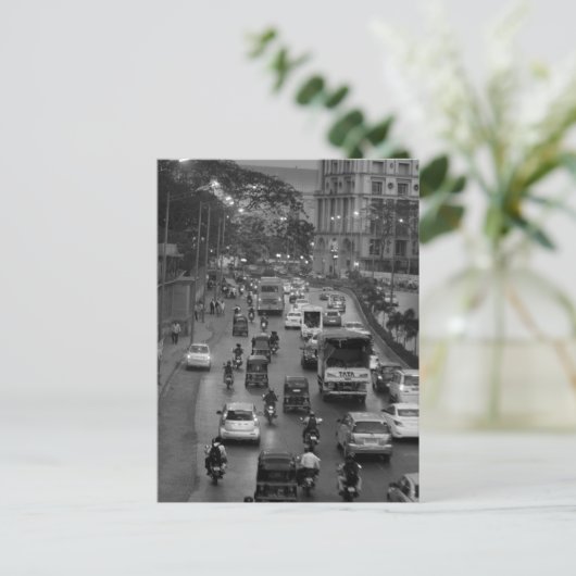 Straße B&W Mumbai Postkarte (Stehend Vorderseite)