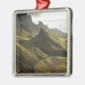 Straße, die die Quiraing, die Insel Skye, Silbernes Ornament (Links)