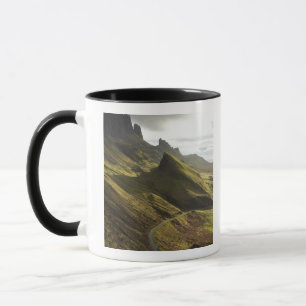 Straße, die die Quiraing, die Insel Skye, Tasse