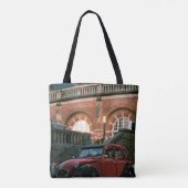 Straße im alten Vintagen Stil Tasche (Rückseite)