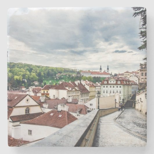 Straße im Stadtzentrum von Prag Steinuntersetzer (Vorderseite)