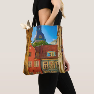 Straße in der Altstadt Estland Tasche
