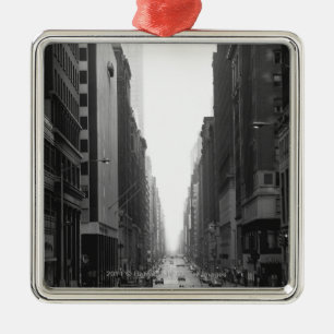 Straße in NY Stadt B&W Ornament Aus Metall