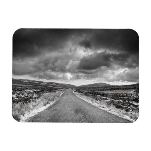 Straße in Rainstorm Magnet (Horizontal)