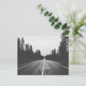Straße in Schwarz und Weiß Postkarte (Stehend Vorderseite)