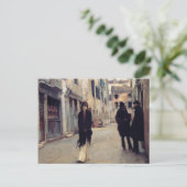 Straße in Venedig (Elegante Frau) (Singer Sargent) Postkarte (Stehend Vorderseite)