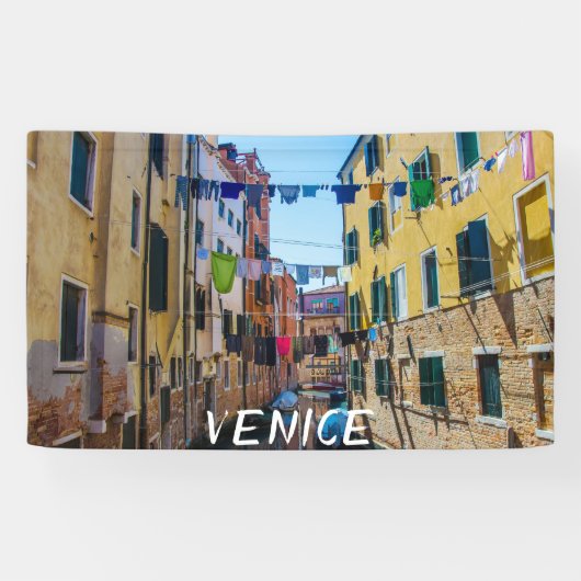 Straße in Venedig mit Wäsche waschen Kleider Itali Banner (Horizontal)