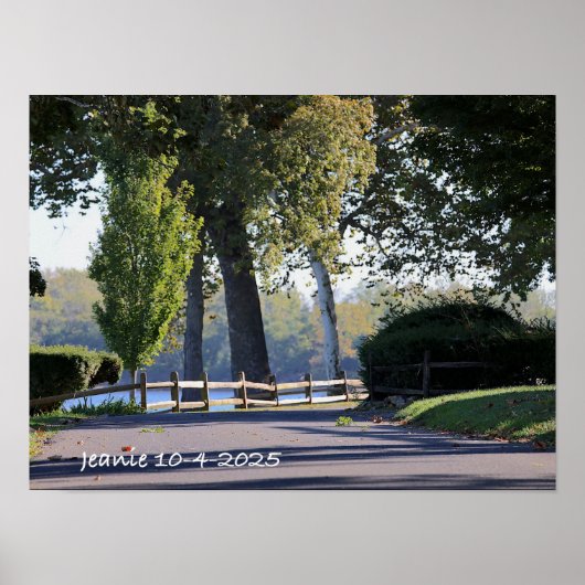 Straße neben dem Delaware River Poster (Vorne)