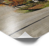 Straße neben klassischer ländlicher Scheune/Hof im Fotodruck (Ecke)