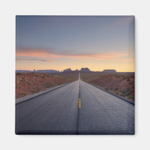 Straße zum Monument-Tal-Stammes- Park Magnet