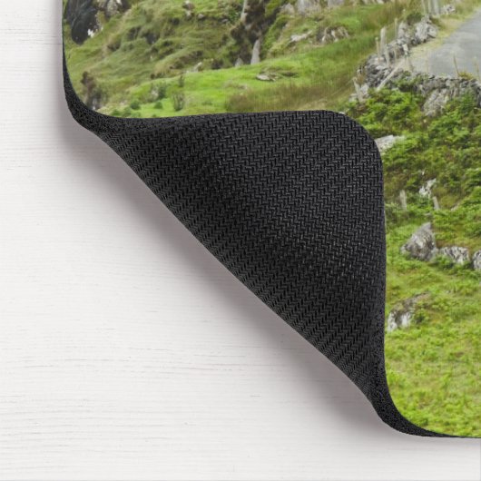 Straße zwischen Ballaghacahreen und Caherkeen. Mousepad (Ecke)