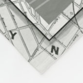 Straßen New Yorks mit dem Empire State Gebäude Fleecedecke (Ecke)