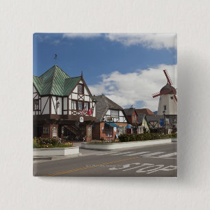Straßen-Szene von historischem Solvang, 'das Button