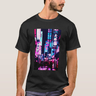 Straßen von Tokio Japan Nacht Szene mit Lichter Va T-Shirt