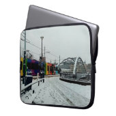 Straßenbahn Laptopschutzhülle (Vorderseite Links)