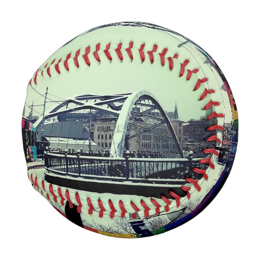 Straßenbahn, mit Brücke Baseball (Vorne Rechts)