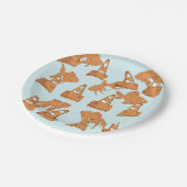 Straßencones und orangefarbener Goldfisch Pappteller (Schrägansicht)