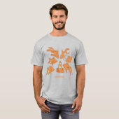Straßencones und orangefarbener Goldfisch T-Shirt (Vorne ganz)