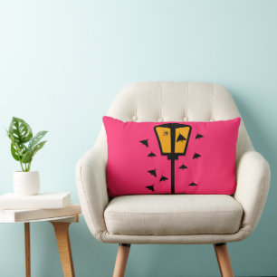 Straßenlaterne und Motten Kissen