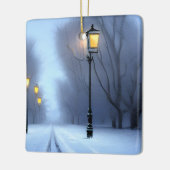 Straßenleuchten leuchten im Winter Wonderland Keramikornament (Links)