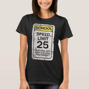 Straßenschilder Funny Traffic Signs Halloween Kost T-Shirt