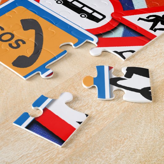 Straßenschilder und farbenfrohe Autos Puzzle (Seite)
