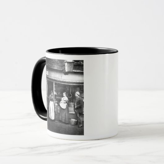 Straßenszene in viktorianischem London Tasse (Vorderseite Links)