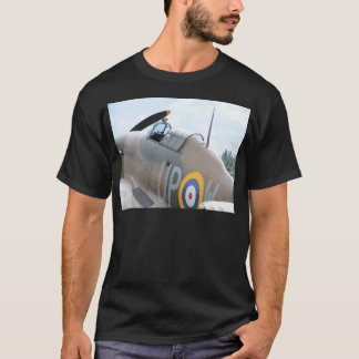 Straßenverkäufer-Hurrikan-Cockpit T-Shirt