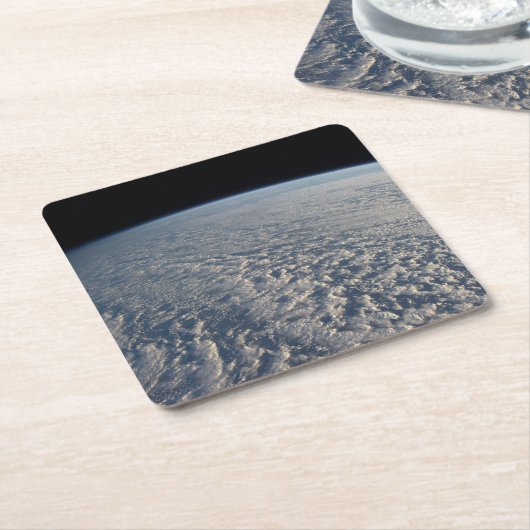 Stratocumulus Wolken über dem Pazifik. Rechteckiger Pappuntersetzer (angewinkelt)