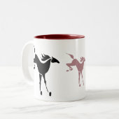 sträubende PferdeTasse Zweifarbige Tasse (Vorderseite Links)