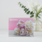 Strauß rosa Pfingstrosen Postkarte (Stehend Vorderseite)