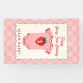 Strawberry 1. Geburtstag Schachbrett Bodysuit Banner (Horizontal)