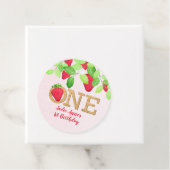 Strawberry 1st Birthday Girl Red Rustic Geschenkanhänger (Beispiel)