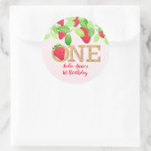 Strawberry 1st Birthday Girl Red Rustic Runder Aufkleber (Tasche)
