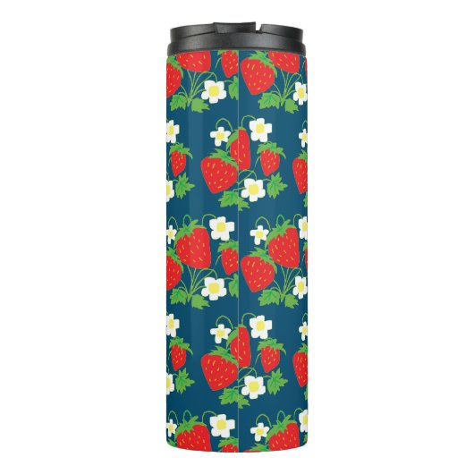 Strawberry and Flower Blue Pattern Monogrammed Thermosbecher (Rückseite)