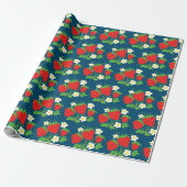 Strawberry and Flowers Pattern Blue Geschenkpapier (Ungerollt)