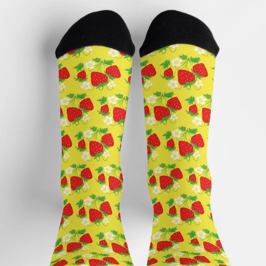 Strawberry and Flowers Pattern Yellow Socken (Oben)
