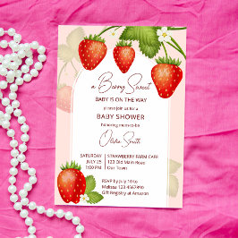 Strawberry Baby Dusche Beere süß Einladung