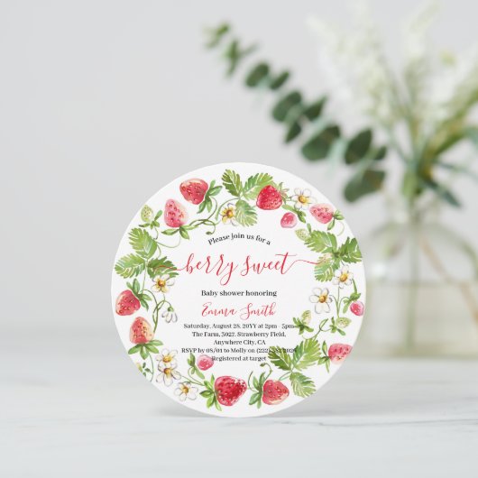 Strawberry Baby Shower Summer Berry Sweet Einladung (Stehend Vorderseite)