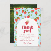 Strawberry Berry First Birthday Foto Dankeskarte (Vorne/Hinten)