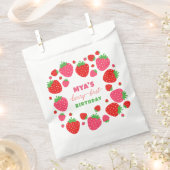 Strawberry Berry First Birthday Geschenktütchen (Ausgeschnitten)