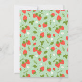 Strawberry Berry First Birthday Party Einladung (Rückseite)