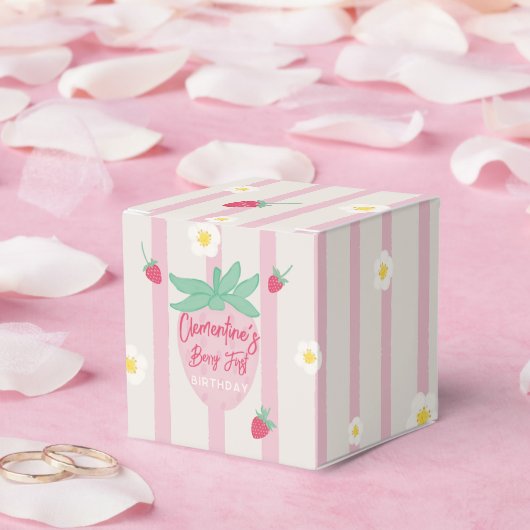 Strawberry Berry First Birthday Party Favor Box Geschenkschachtel (Hochzeit)