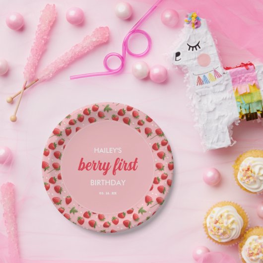 Strawberry Berry First Birthday Party Pappteller (Party)