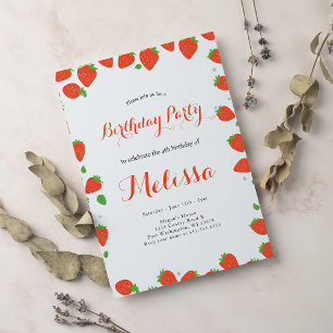 Strawberry Berry Sweet Birthday Einladung